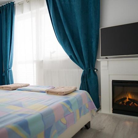 Feels Like Home Apartment M S Apartments Bukarest Exteriör bild